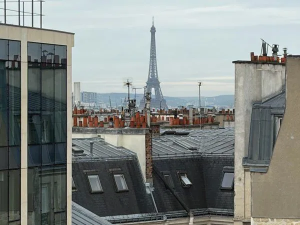 Paris 9e - Trudaine / Martyrs - Studio avec mezzanine, occupé jusqu'au 7 mai 2027