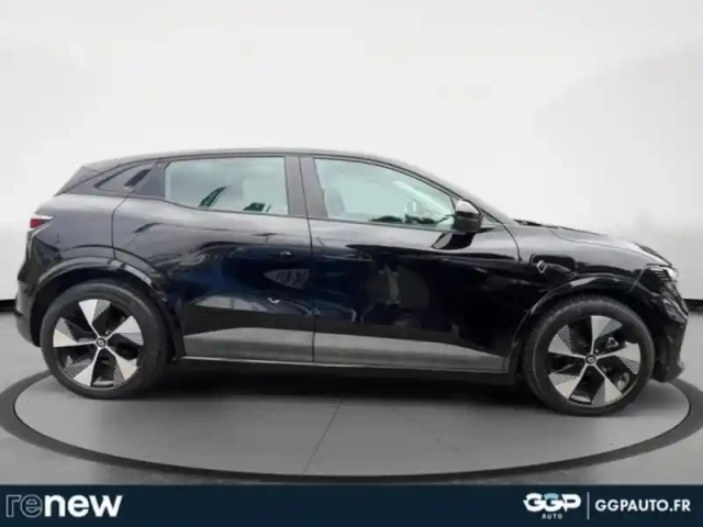 Renault Megane e-tech electric ev60 220ch equilibre super charge -b soh 94% — photo 6