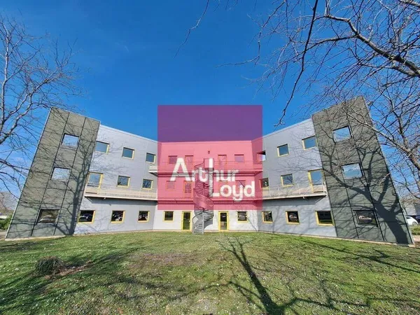 Bureaux 570 m²