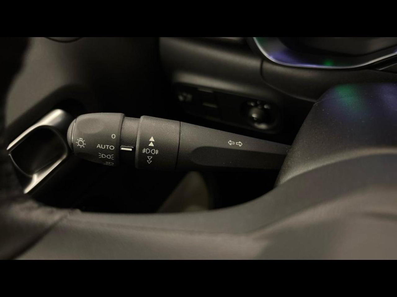 Citroën C3 1.2 puretech 83ch s&s shine — photo 23