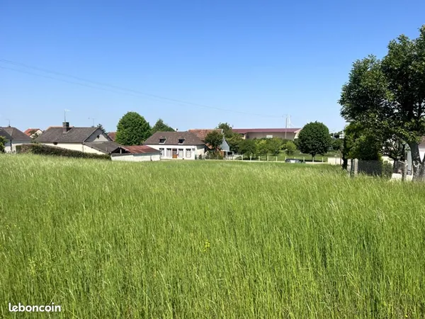 Terrain 7 090 m² Les Grandes Chapelles