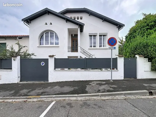 Maison 6 pièces 186 m²
