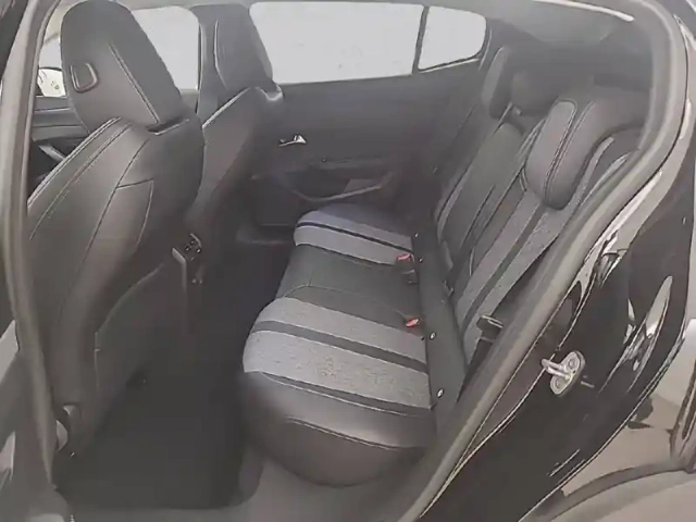 Peugeot 408 puretech 130 ch s&amp;s eat8 — photo 12