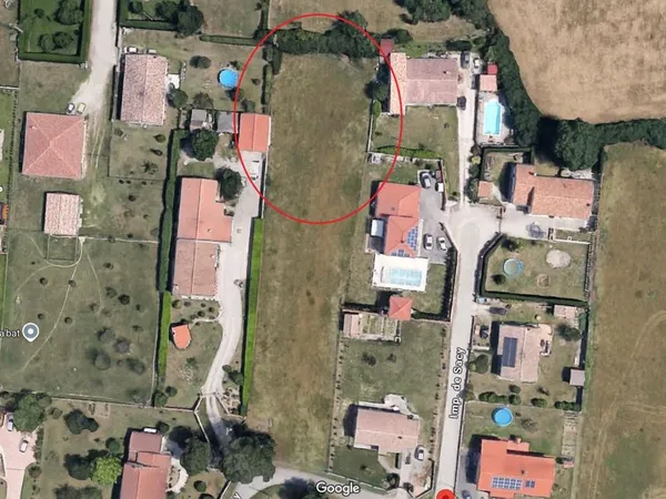 Terrain 1 094 m² Vernet