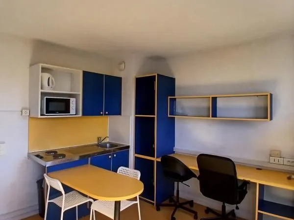 Studio 1 pièce 21 m²