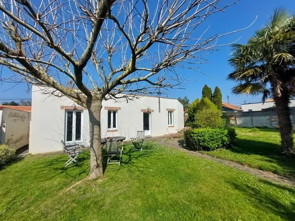 Maison La Bernerie En Retz 3 pièce(s) 55 m2 proche Mer avec jardin et garage
