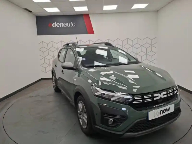 Dacia Sandero tce 110 — photo 11