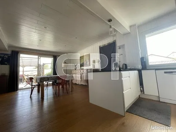 Maison 7 pièces 164 m²