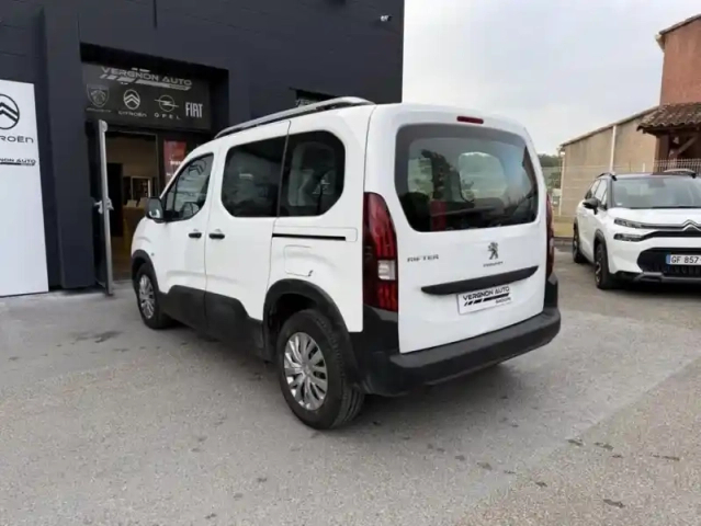Peugeot Rifter puretech 110 s&amp;s active — photo 5