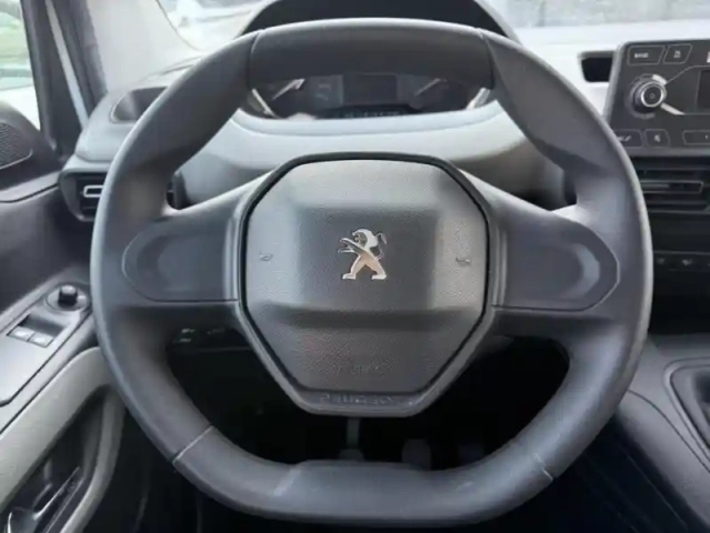 Peugeot Rifter puretech 110 s&amp;s active — photo 14