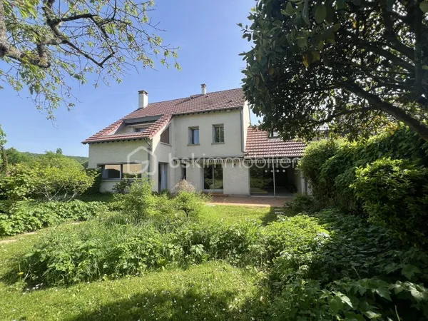 Maison 5 pièces 138 m²