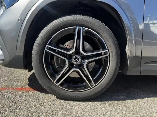 Mercedes Gla 250 e hybrid eq amg line — photo 11