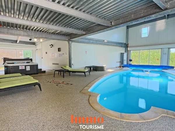 Maison d'hôtes et gîtes avec piscine intérieure Zoo de
