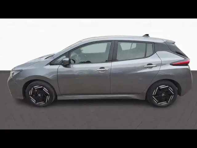 Nissan Leaf 150ch 40kwh acenta 22 — photo 18