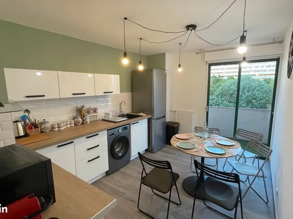 Chambre Lumineuse avec SDB Privée à 300m Métro Mirail + Université Jean Jaures