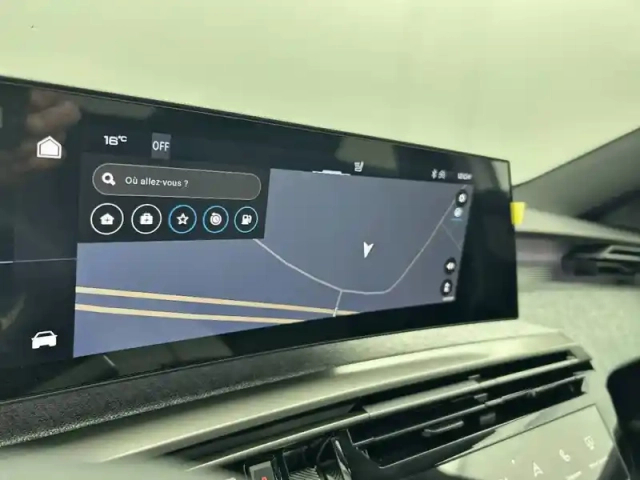 Peugeot 3008 hybrid 145 e-dcs6 — photo 55