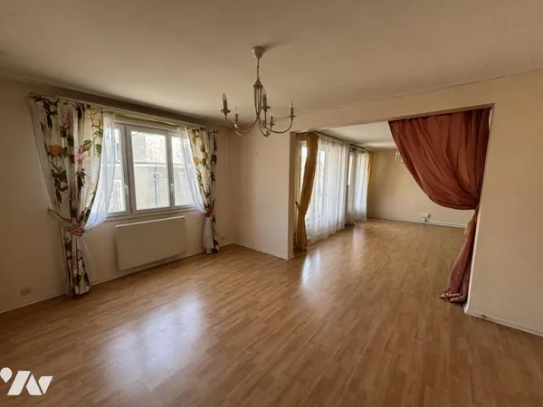 Appartement 2 pièces 74 m²