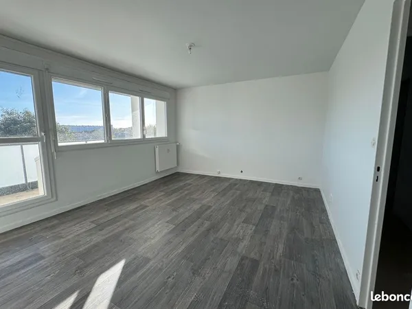 Appartement 4 pièces 76 m²