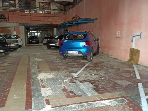Emplacement parking
