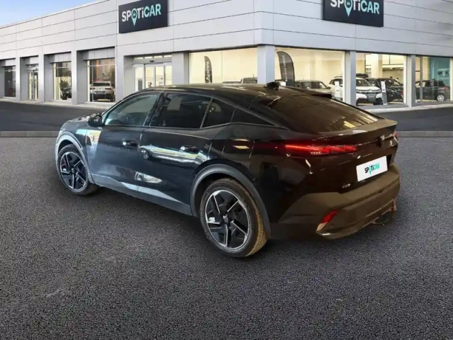Peugeot 408 phev 225 e-eat8 — photo 17