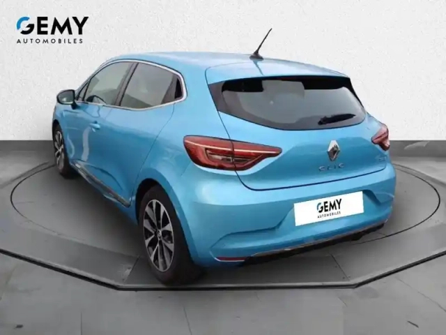 Renault Clio e-tech 140 - 21n — photo 7