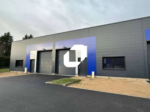 Local d'activité 295 m²