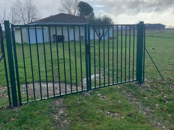 AV maison en indivision. De 100m2 à Loupes 33370