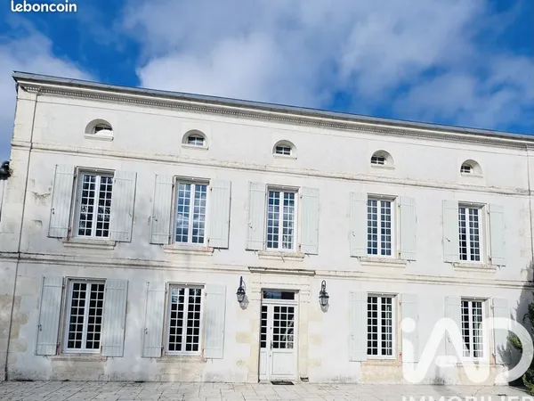 Propriété 7 pièces 252 m²