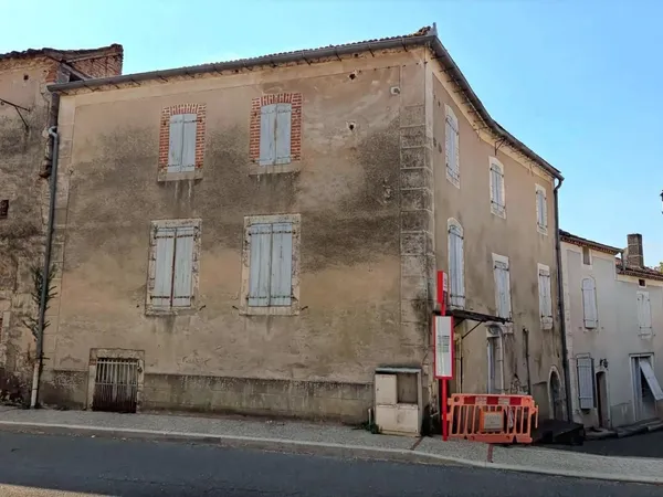 Vends maison de ville - 175 m² - 12 pièces - Saint Géry-Vers 46330