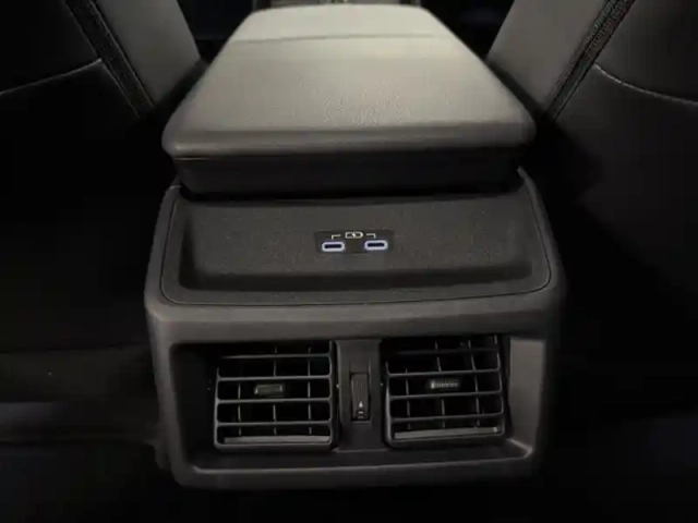 Toyota Bz4X grande autonomie design break 5p — photo 13
