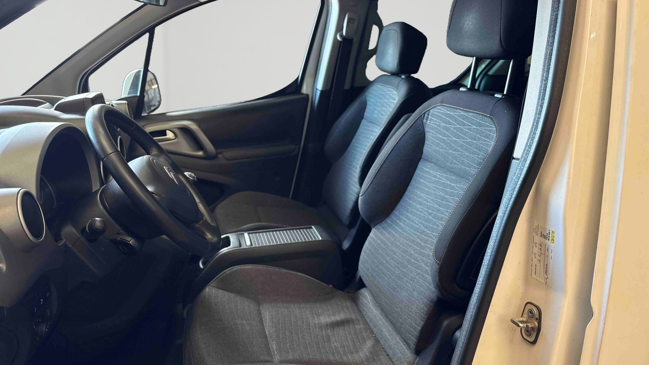 Citroen Berlingo Multispace BlueHDi 100 S&amp;S BVM5 — photo 11