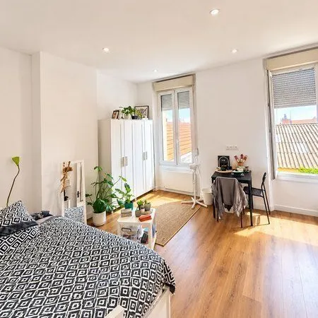 Studio 1 pièce 22 m²