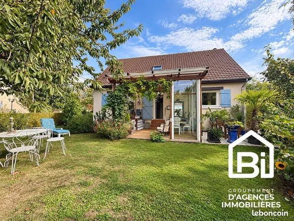 Maison 6 pièces 110 m²