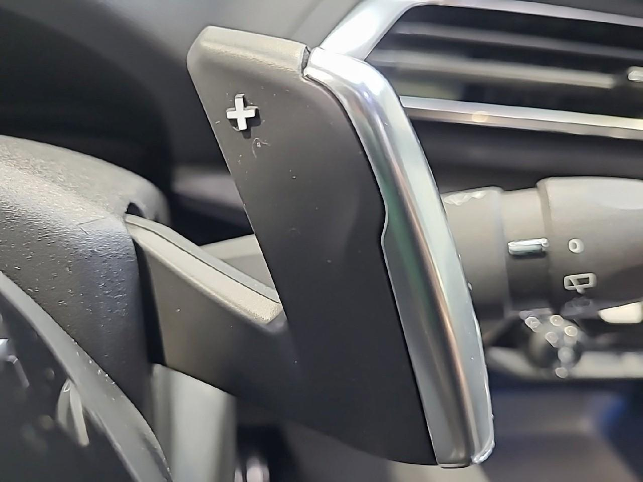Peugeot 3008 puretech 130ch s&s eat8 gt — photo 28