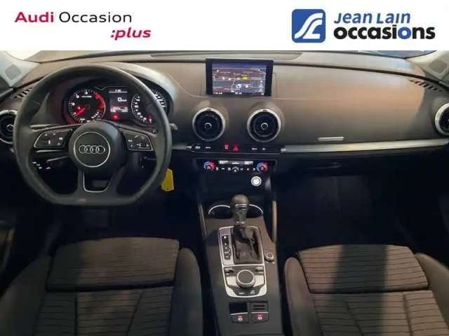 Audi A3 sportback 35 tdi 150 s tronic 7 — photo 18
