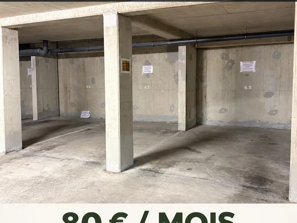 Place de parking Aix-en-Provence avenue du club hippique