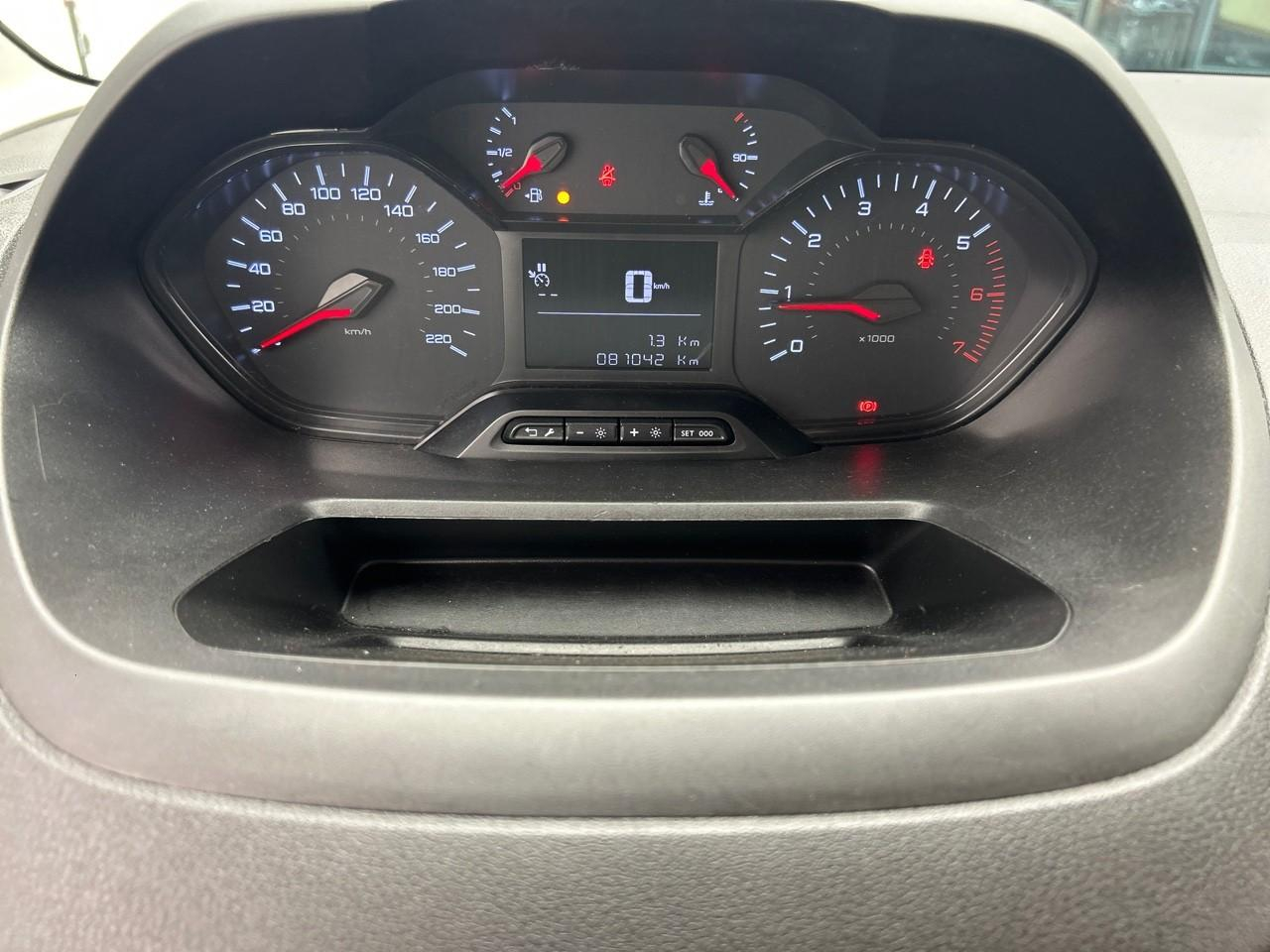 Peugeot Partner fourgon standard 650 kg bluehdi 75 bvm5 premium — photo 28