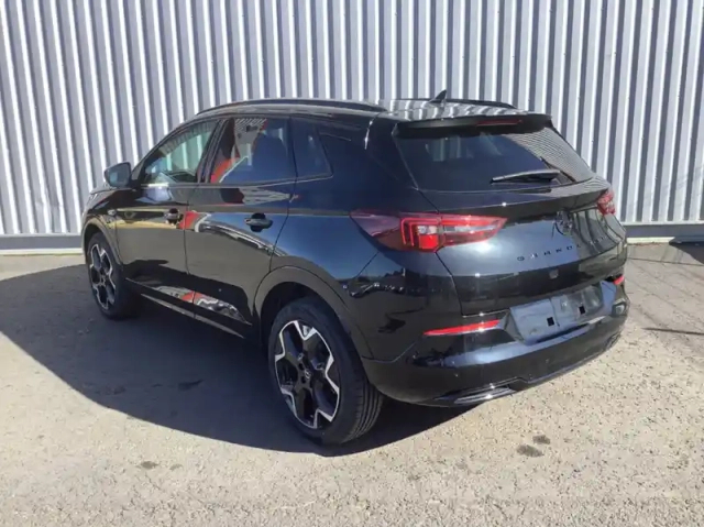 Opel Grandland 1.5 diesel 130 ch bva8 gs — photo 7