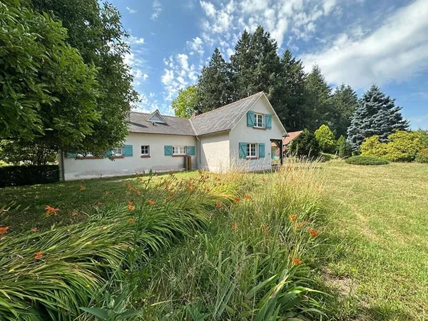 Maison 8 pièces 195 m²