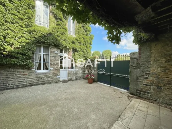 Grande maison avec local indépendant