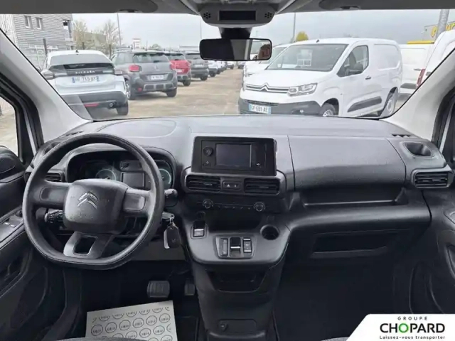 Citroën Berlingo e- taille m 136 ch 100 kwh automatique — photo 15