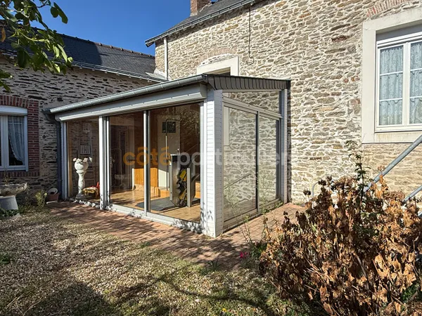 A VENDRE - LAVAL - Maison 2 chambres