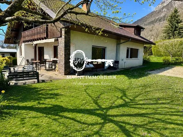 Maison 5 pièces 140 m²