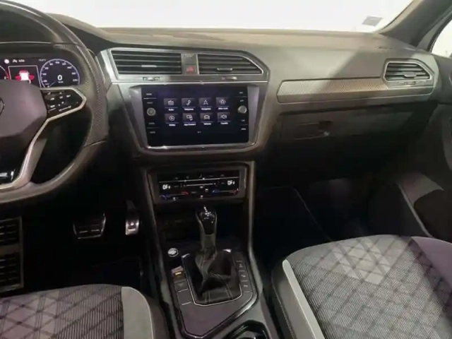 Volkswagen Tiguan 2.0 tdi 150ch dsg7 r-line — photo 10