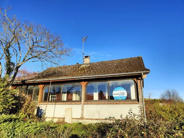 Coup de coeur Maison à réinventer avec véranda et 1090 m2 de terrain