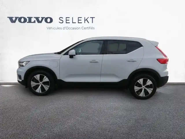 Volvo Xc40 t5 recharge 180+82 ch dct7 — photo 2