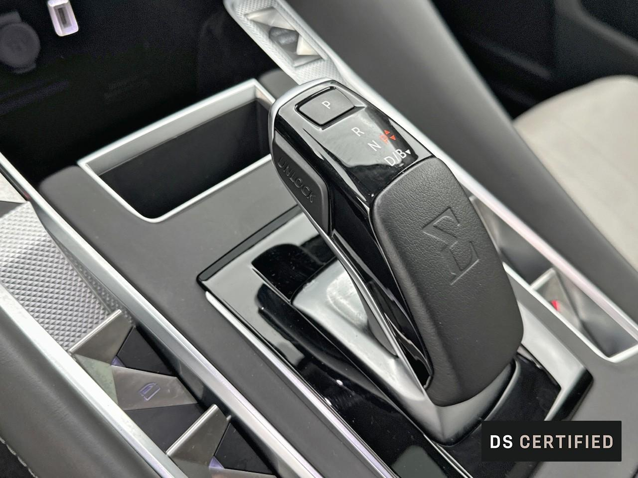 Ds Ds 9 9 hybrid e-tense 250ch rivoli+ 22g — photo 14