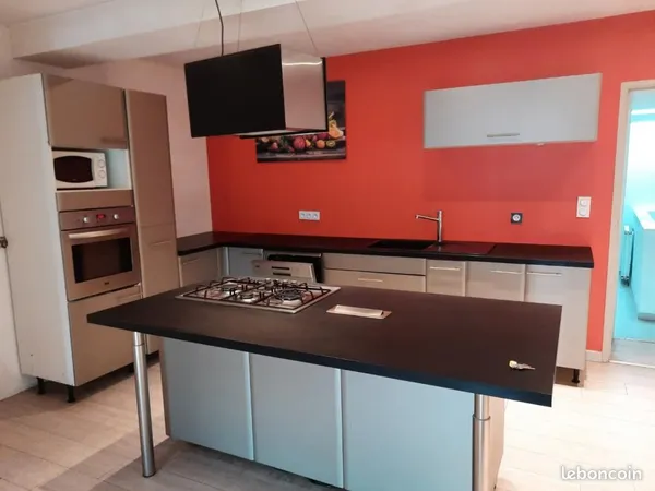 Maison 4 pièces 140 m²