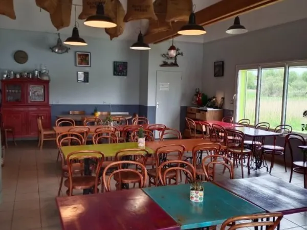 Découvrez ce restaurant situé vue sur la Loire