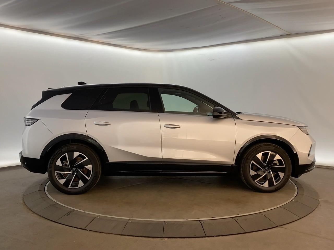 Opel Grandland electrique 213 ch & batterie 73 kwh gs — photo 4